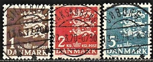 FRIMÆRKER DANMARK | 1946-47 - AFA 293,294,295 - Rigsvåben 1-5 Kr. - Lux Stemplet